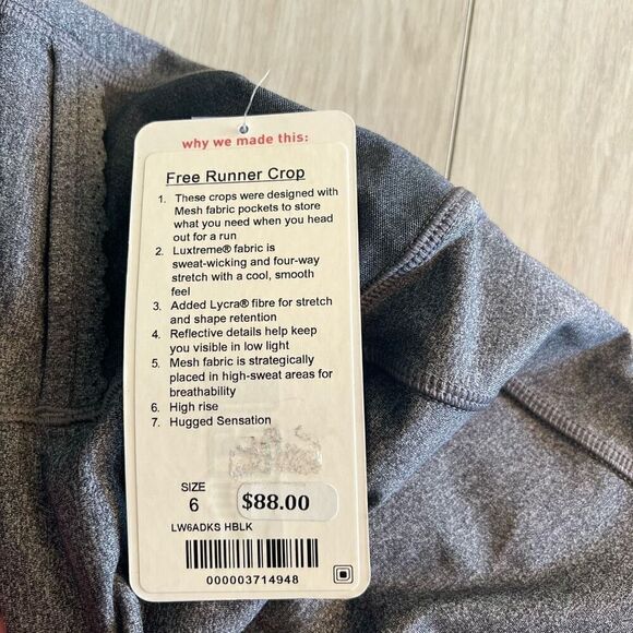 Lululemon free runner crop leggings size 6 - Picture 8 of 8